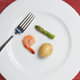 Illustration for article titled Thinking about eating healthy leads to choosing smaller portions, says study from University Of Duhhh